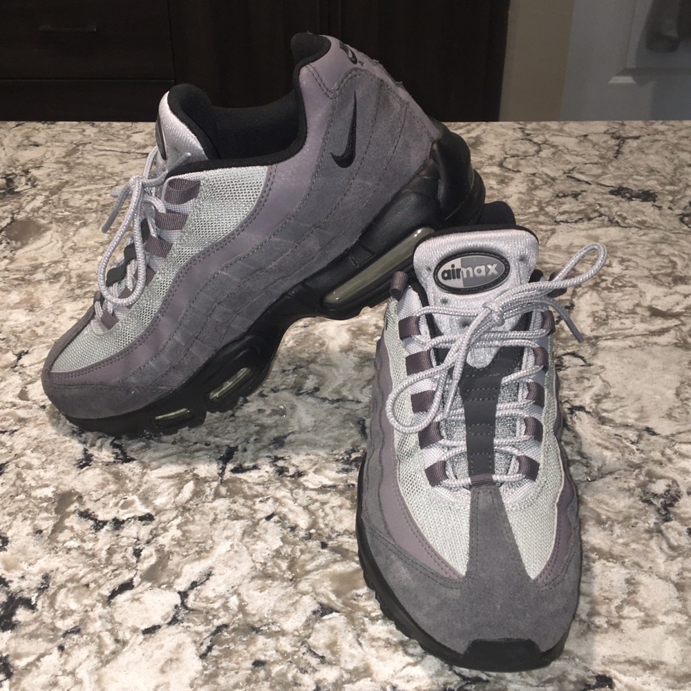 Men’s Nike Air Max 95 Anthracite size 10.5